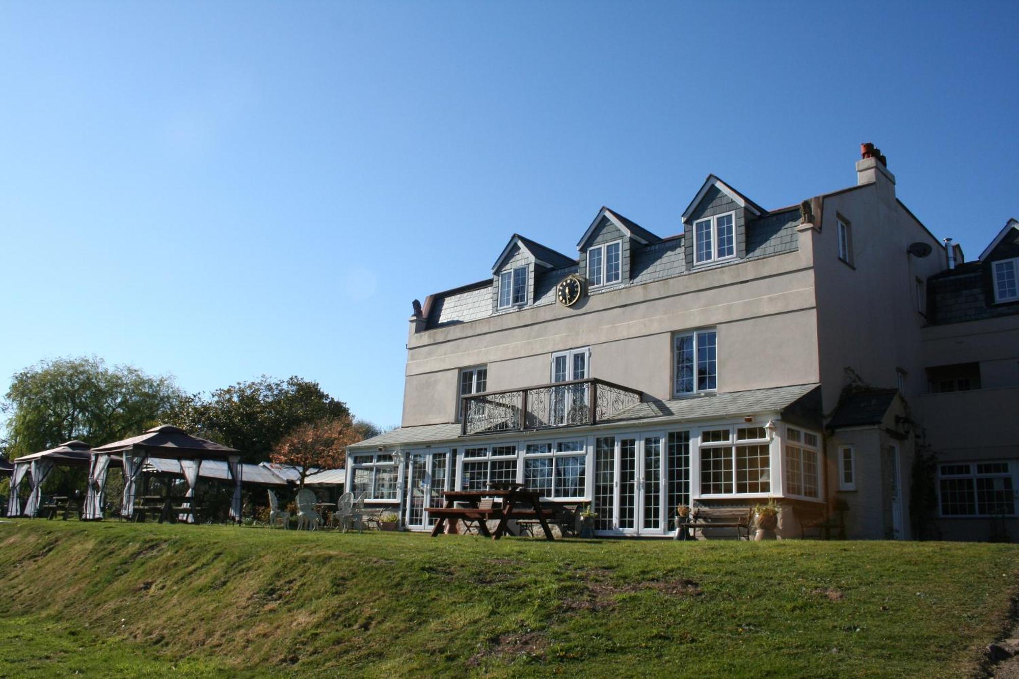 Great Trethew Manor Hotel & Self Catering Lodges Liskeard Exterior foto